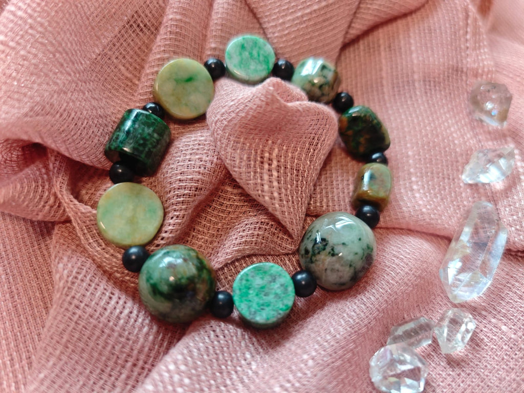 Jadeite Bracelet with Dry Green Accents